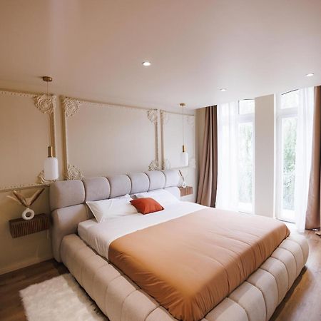 Eden Room - Luxe, Balneo & Sauna Le Mans Bagian luar foto