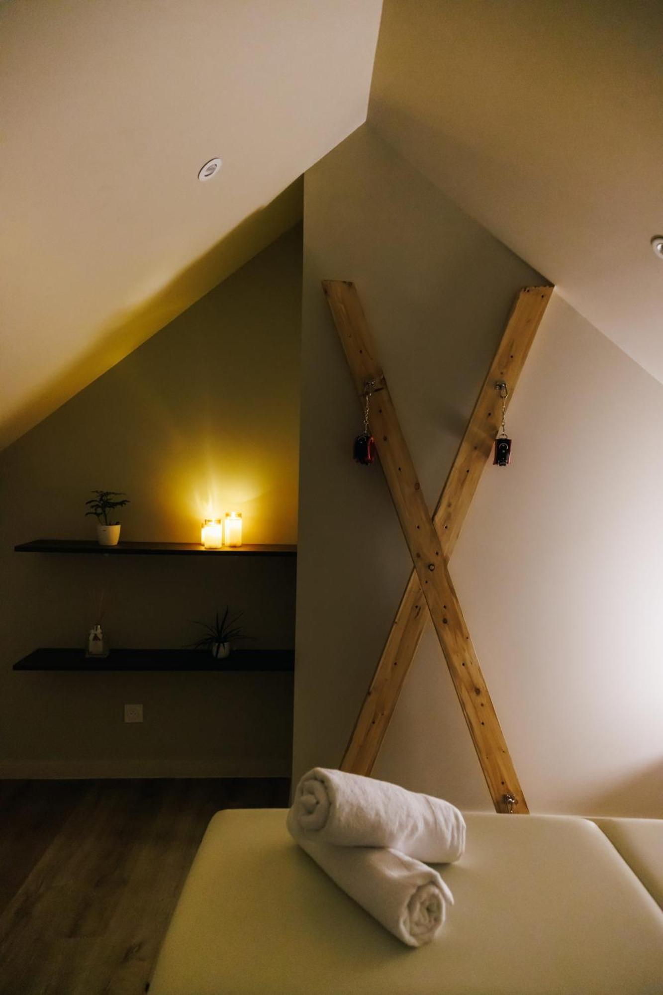 Eden Room - Luxe, Balneo & Sauna Le Mans Bagian luar foto