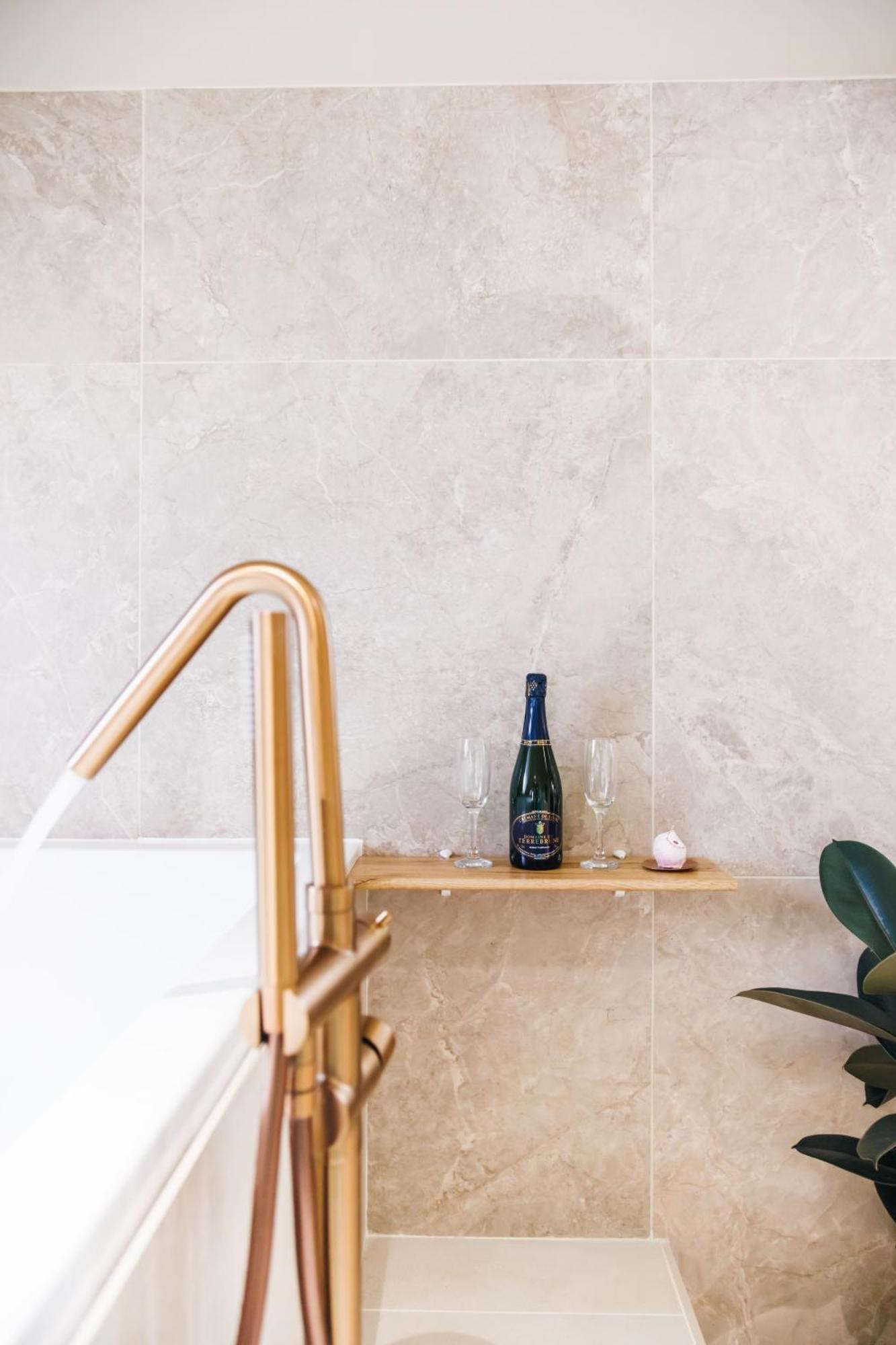 Eden Room - Luxe, Balneo & Sauna Le Mans Bagian luar foto
