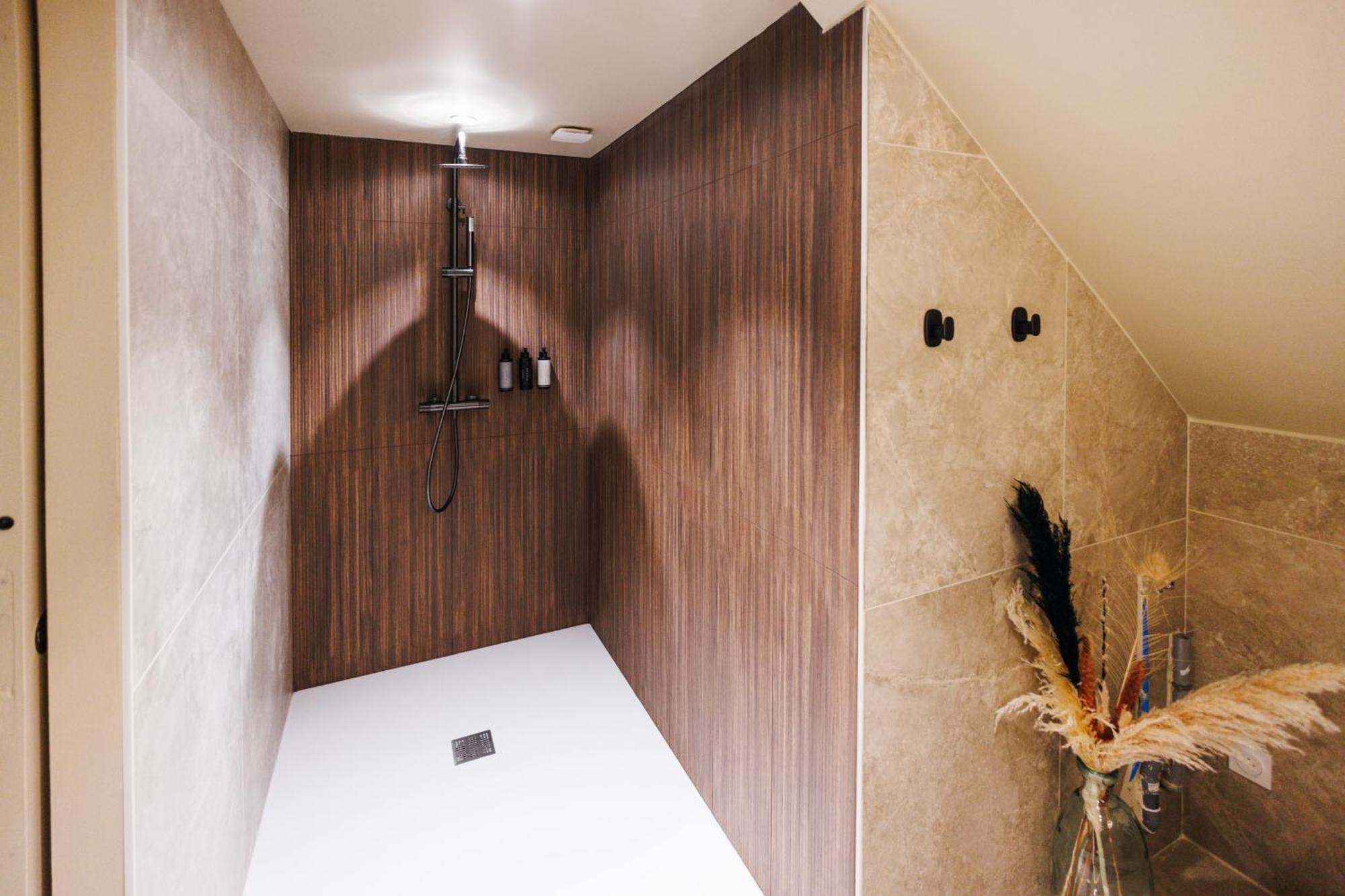 Eden Room - Luxe, Balneo & Sauna Le Mans Bagian luar foto
