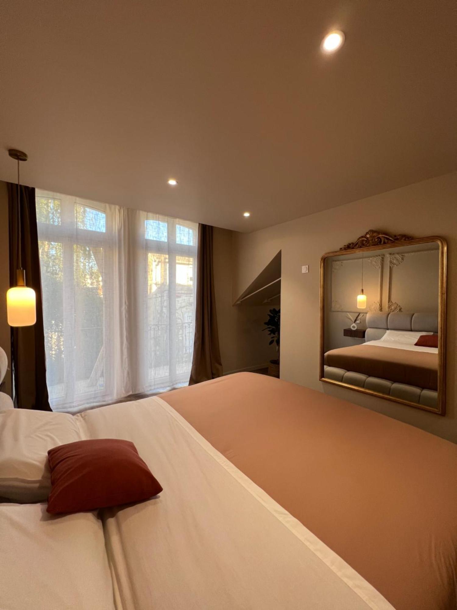 Eden Room - Luxe, Balneo & Sauna Le Mans Bagian luar foto